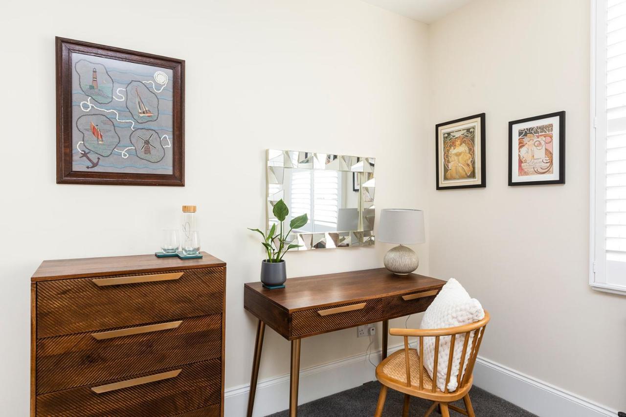Stunning Seaside Apartment Over 3 Floors Near Margate Westgate-on-Sea Zewnętrze zdjęcie